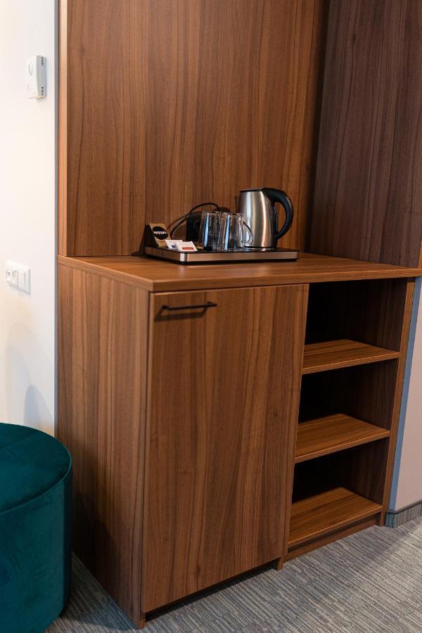 Hotel Das Zeit Lenzing Extérieur photo
